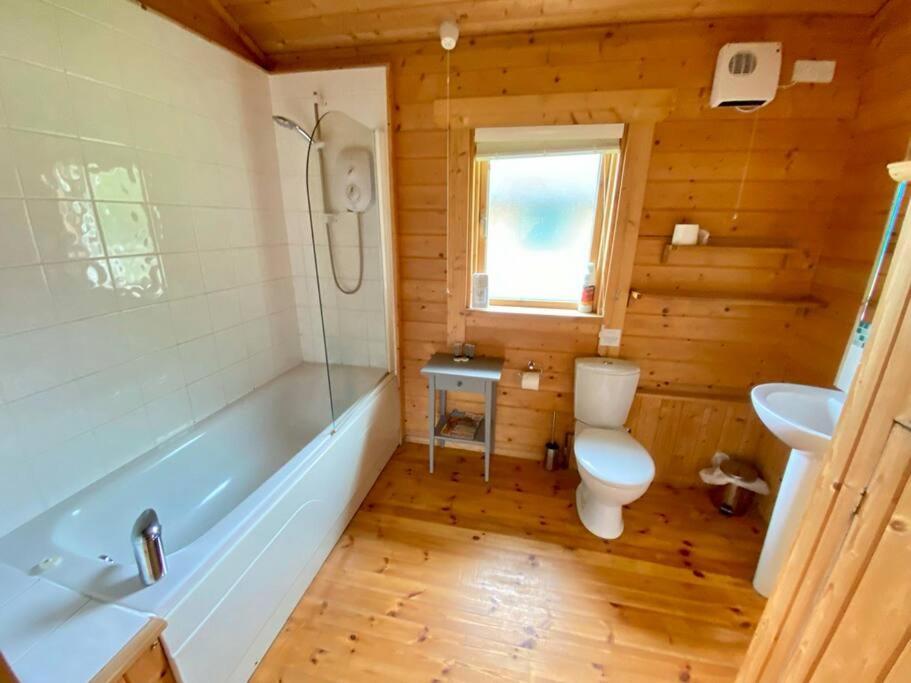 Lilly Lodge, Lake Pochard Южен Сърни Екстериор снимка
